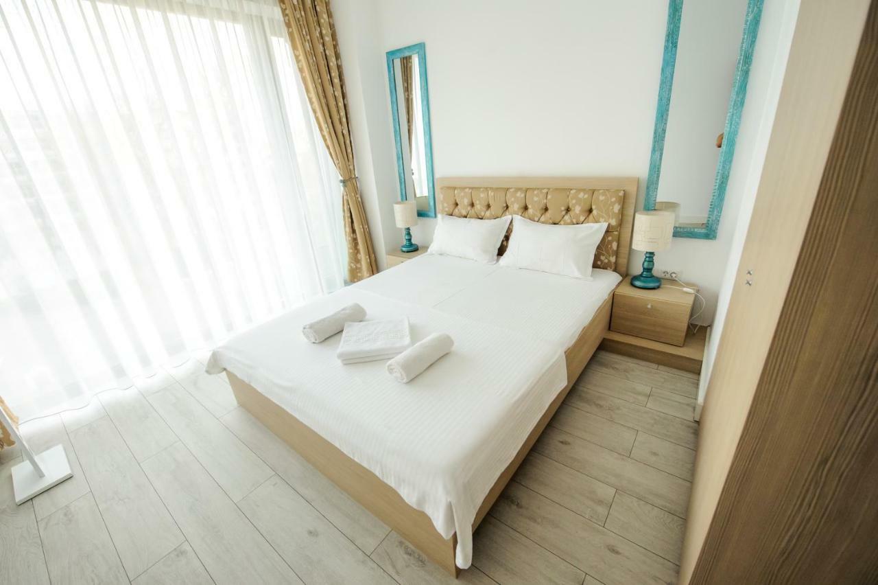 Blue Bike Seaview Apartment Mamaia Exterior foto