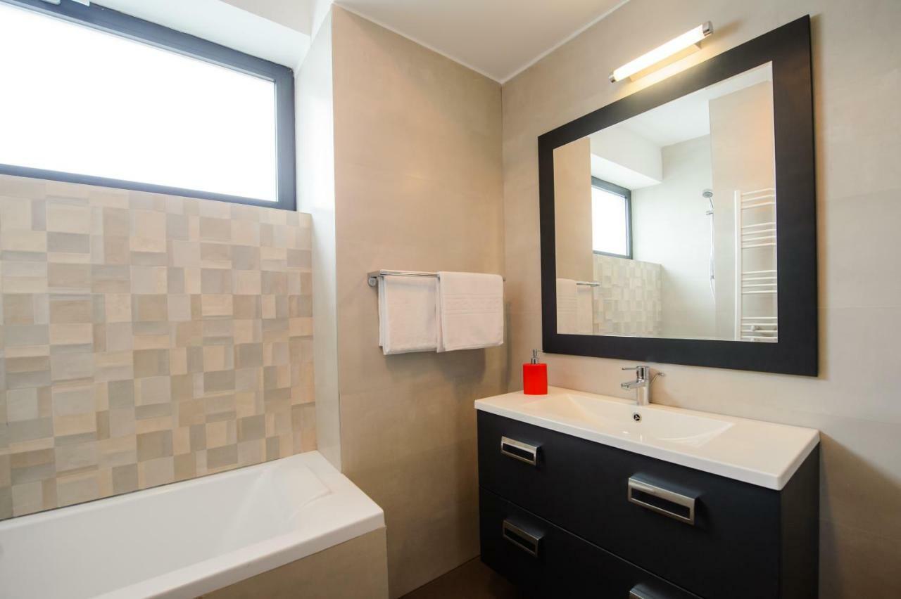Blue Bike Seaview Apartment Mamaia Exterior foto